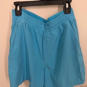 Men’s lululemon Blue Pace Breaker shorts